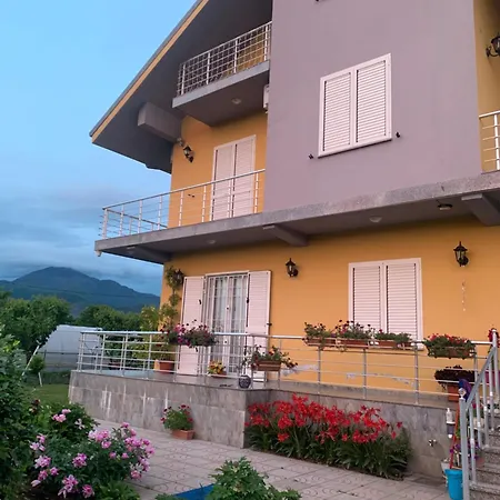 Kwatera prywatna Linda *