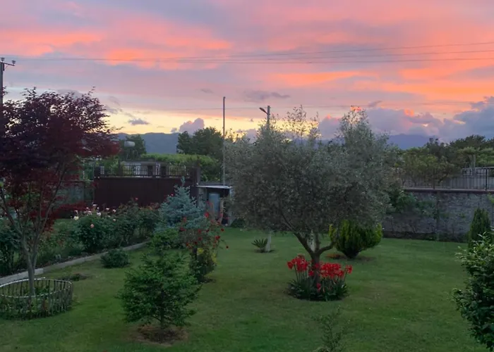 Linda בית אירוח שקודר