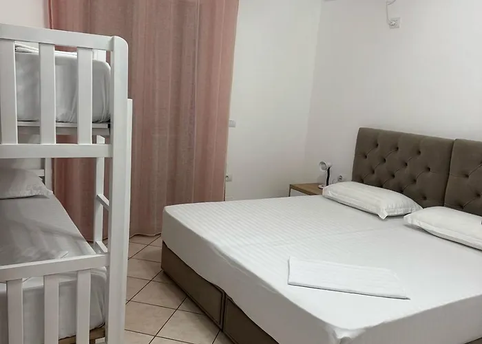 Linda Homestay szállás *